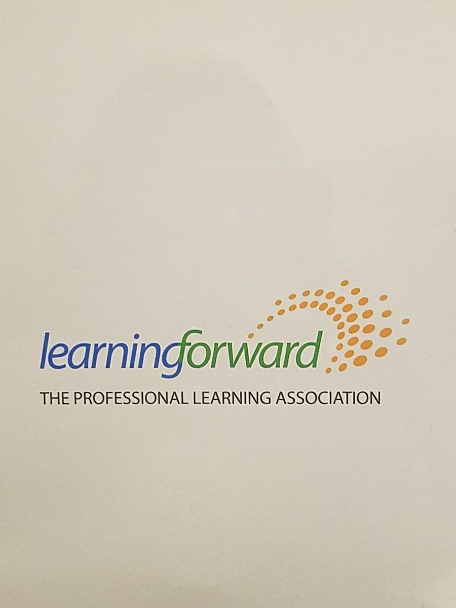 Tellmejass's tweet photo. Academy 2020 Session 1 is today!! So excited to be apart of this learning cohort #LFAcademy20 #vision2020 #2infinity&amp;bey0nd #portland https://t.co/gKFrQBYD7Y