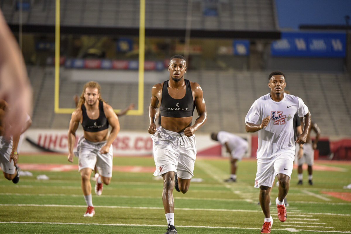 UHFBRecruiting's tweet image. Pushing ourselves to the limit!
#GOCOOGS