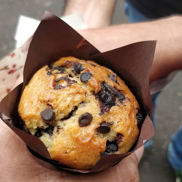 #LifeAtCDK #kuchMeetaHoJaaye #Muffin with #HighTea at <a href="/cdkglobal/">CDK Global</a> #Pune location. 🤤 
#sweet #baked #cupcake #muffins from <a href="/copperchocs/">Copper Chocs</a> ift.tt/2LeM9qg