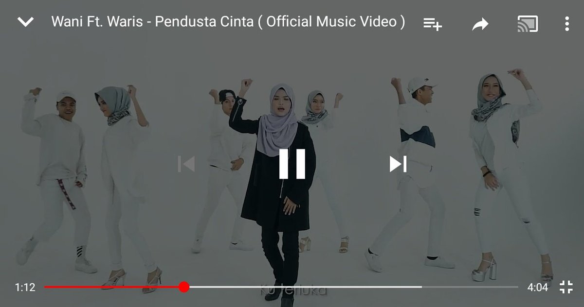 syznasukri's tweet photo. Best la mv #pendustacinta by @Wanimusic_ ft waris ni. Suka sangat 😍 ❤ https://t.co/0mhIDiSEYw