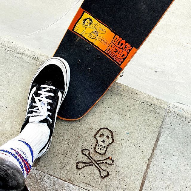 Sk8TillDeath's tweet photo. Let's go! ☠
#skatetilldeath #blockheadskateboards @blockhead_skateboards #oldskateboards #pooliscool #whatiscool #ohnothing https://t.co/pHIlXU1w4R https://t.co/aHmd6brEnP