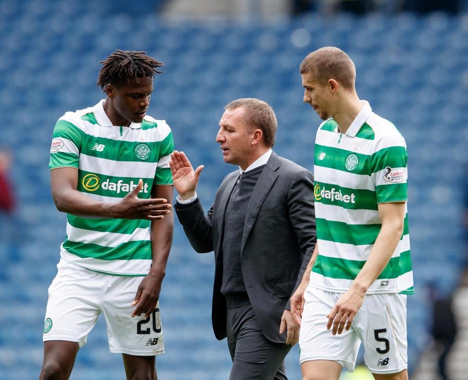 Celtic_FR's tweet photo. RUMEUR
Nos défenseurs sont très suivis, #Simunovic est suivi par Fenerbahce tandis que Fulham, la Lazio et la #TeamOL s’intéressent à #Boyata https://t.co/xZvvkkoA2n
