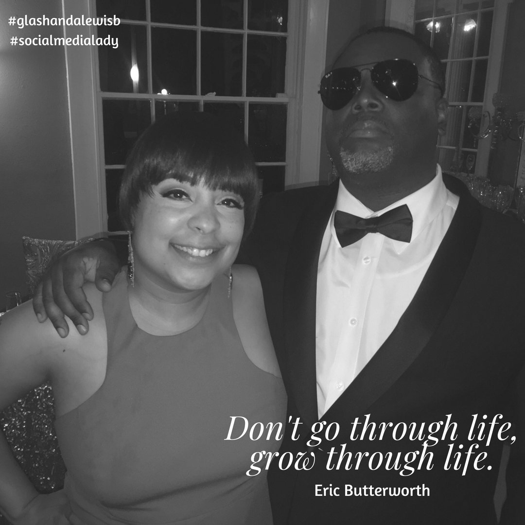 GlashandaLewisB's tweet photo. Dont go through life, grow through life.#quotesandsayings #inspirationalquotes #motivation #glashandalewisb https://t.co/8ayO2gPDDM