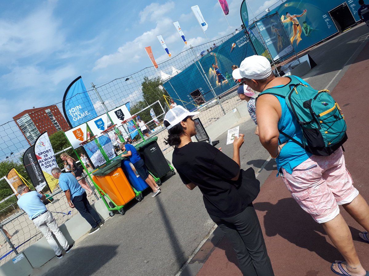 Afval is goud waard! Scoor vandaag tijdens #EuroBeachVolley op #Katendrecht dit te gekkke #circulaire #gersmagazine! Lees meer over de 5 gouden tips 
rotterdamcirculair.nl/over-ons/wat-k… #vanzooinaarmooi <a href="/Stadsbeheer010/">Stadsbeheer010</a> <a href="/charlois_rdam/">Charlois Rotterdam</a> <a href="/EuroBeach2018/">DELA European Championship Beach Volleyball 2018</a>