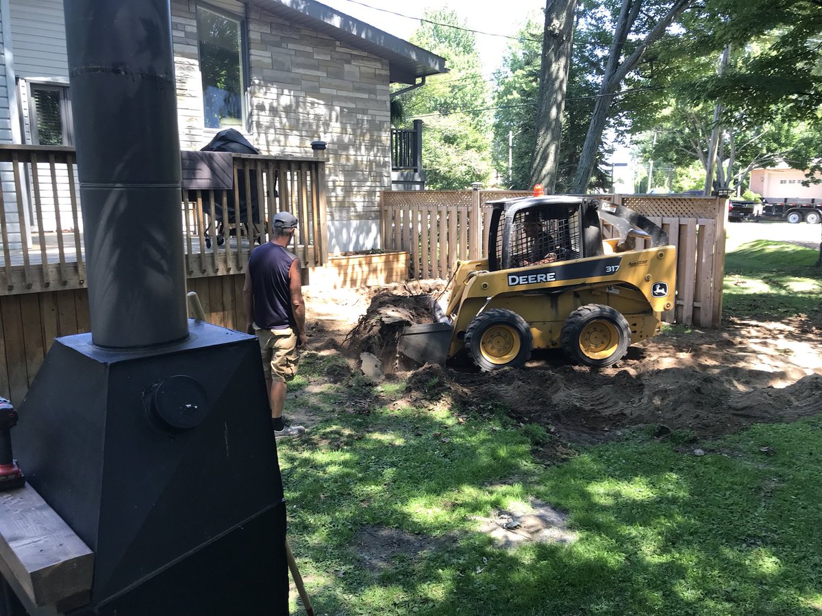 BrentKal's tweet image. Been some digging going on the last 24hrs. New brick patio and path coming soon. Looking forward to enjoying a morning coffee with the view of less grass to cut. #BackYardProject