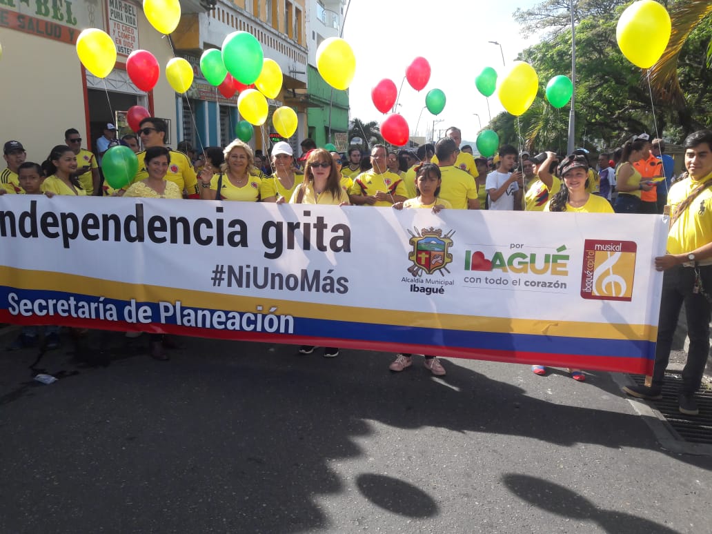 Dalsuro's tweet photo. #Enestemomento #20deJulio #DiaDeLaIndependencia #Derechoscolectivos #Guardiaindigena @enibague con @GA_Jaramillo apoya @Alcaldiaibague hacia la @ColombiaSoberan  @PazQuerida @territoriosdpaz https://t.co/AIAbZgeEyd