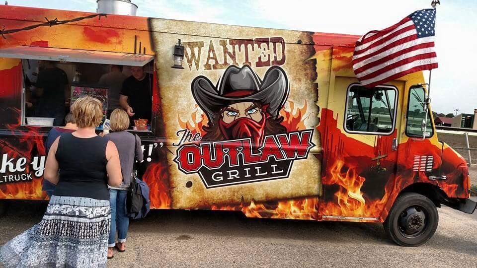 RebelLobster's tweet photo. Readyin’ the crew for the ANOKA FOOD TRUCK FESTIVAL TOMORROW! Runs 12-10pm! Fun for the entire #family! 
https://t.co/OIlYAHvws3 

We’ll be parked right next to the rascals at @OutlawGrill! 

#LobsterRolls and #OutlawBurritos in one stop....HECK YEAH!! https://t.co/qMdQLUagFp
