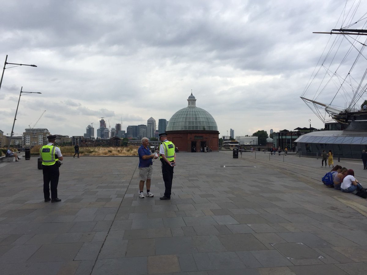 MPSGreenwich's tweet photo. #ProjectServator officers deployed to locations in Greenwich today including @TheO2 and @CuttySark as well as a trip on the @thamesclippers; protecting iconic sites in your area from those looking to conduct hostile reconnaissance #ifyoususpectitreportit https://t.co/djh9PgPt37