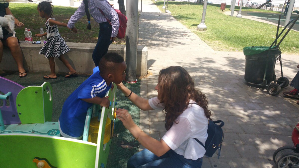 DebateforPeace tweet media