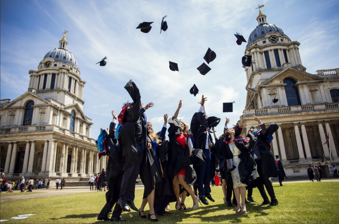 Such an amazing week of graduation ceremonies at Greenwich site! 🎓👏Many congratulations to all graduates and welcome to alumni network!  alumni.gre.ac.uk 

From next week, July graduation ceremonies 2018 is coming to Medway campus in Rochester! See you there! #GreGrads