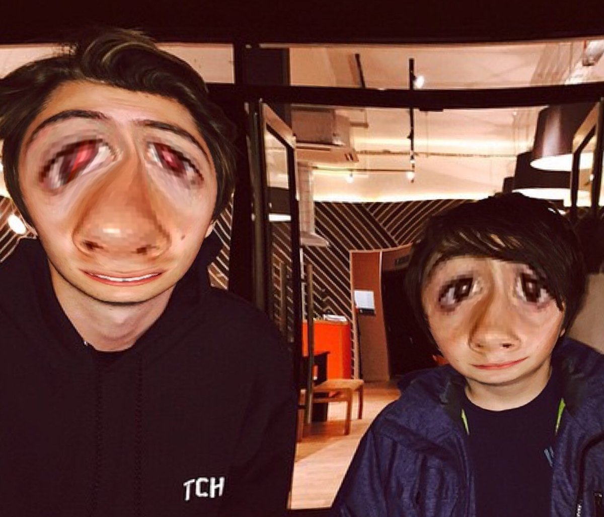 webbbrothers1's tweet image. #harrisonwebb #andersonwebb #kianlawley #bobbymares #jccaylen #webbbrothers #webbbros #facetune #f4f