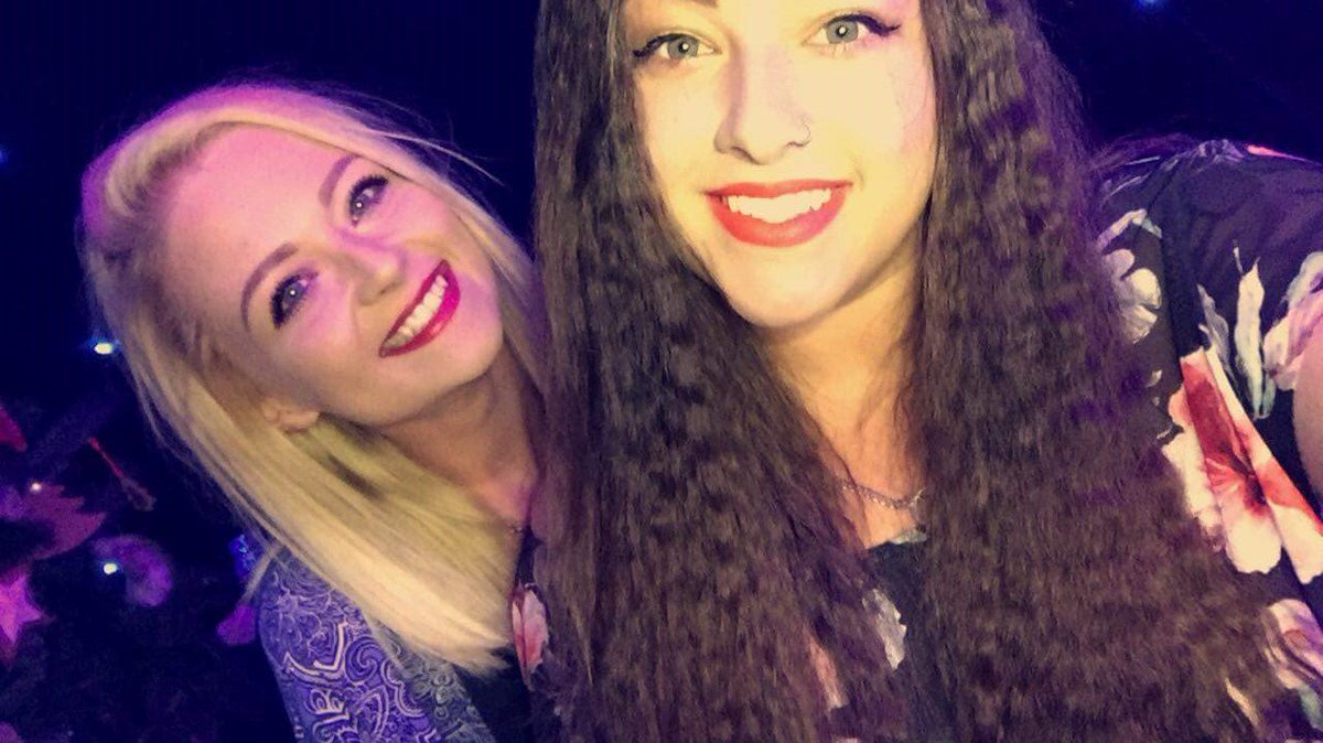 DigitallComms's tweet image. Wishing a massive good luck to two of our wonderful girls at Digitall Comms doing the Race for Life Pretty Muddy 5K tomorrow! Well done girls you're doing us all proud! If you would like to sponsor Chelsea and Sheldon click the link here: fundraise.cancerresearchuk.org/page/chelseas-… #raceforlife