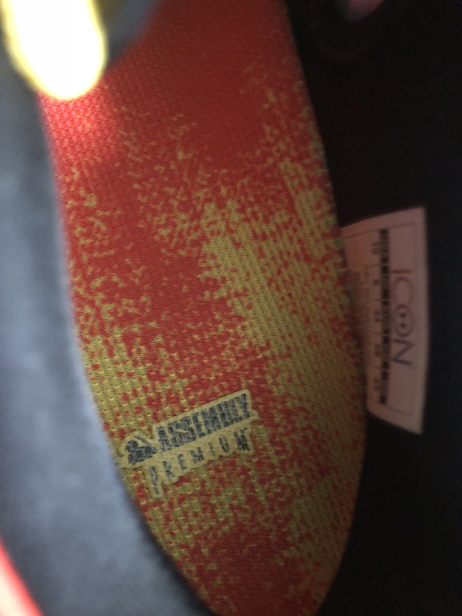 IcySoleOnline's tweet image. Thank you to my friend over at @UnderArmour for making sure I landed this @Premium_Co x @mlbassembly collab on the @StephenCurry30 ICON (limited to 25 pairs).