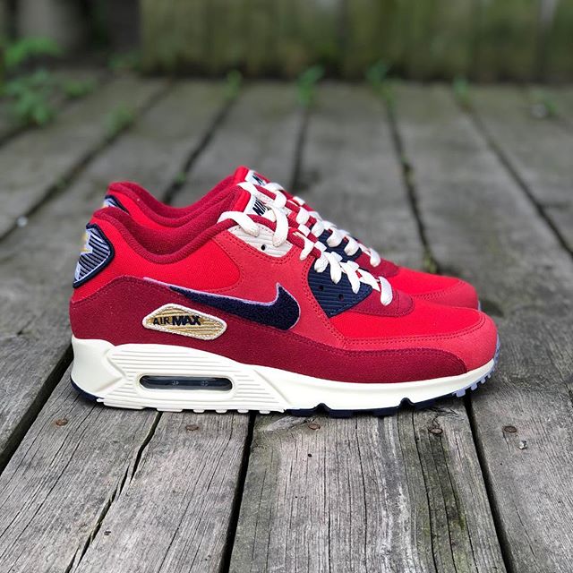 Política Carretilla Cósmico The Closet Inc. sur Twitter : "Summer 2018 Collection Mens Nike Air Max 90  "Varsity Pack" 858954-600 $190.00 CAD Available in all store locations and  on https://t.co/MkK4TCdjm0 Free Canadian Shipping #TheClosetInc  #TheClosetIncLondon #