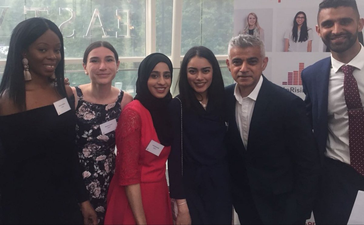 CommunityEmpow3's tweet photo. So pleased to meet and be recognised by @SadiqKhan, as well as being selected to present on our campaign success at the @UpRising_UK 10th year anniversary.

Happy Birthday to upRising! 

#UpRisingat10 #community #empowerment #environmental #campaign @niaHWC https://t.co/phcN93lq49
