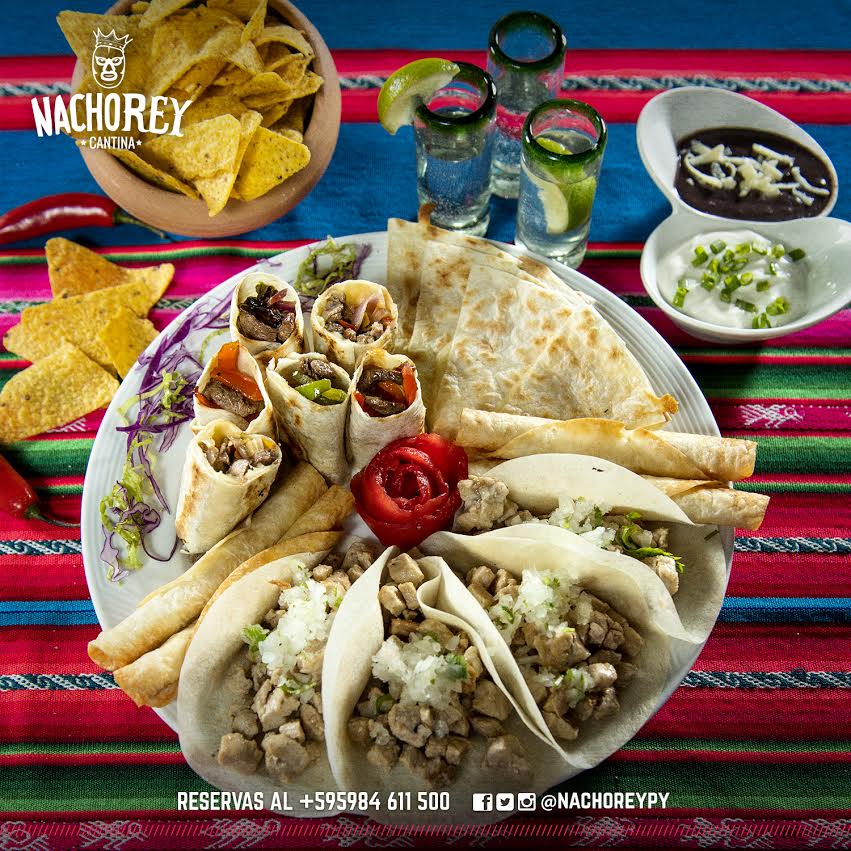 ¡Es viernes y #ElPatron ya te esta llamando mi wey! Esta noche el desmadre es en #NachoRey