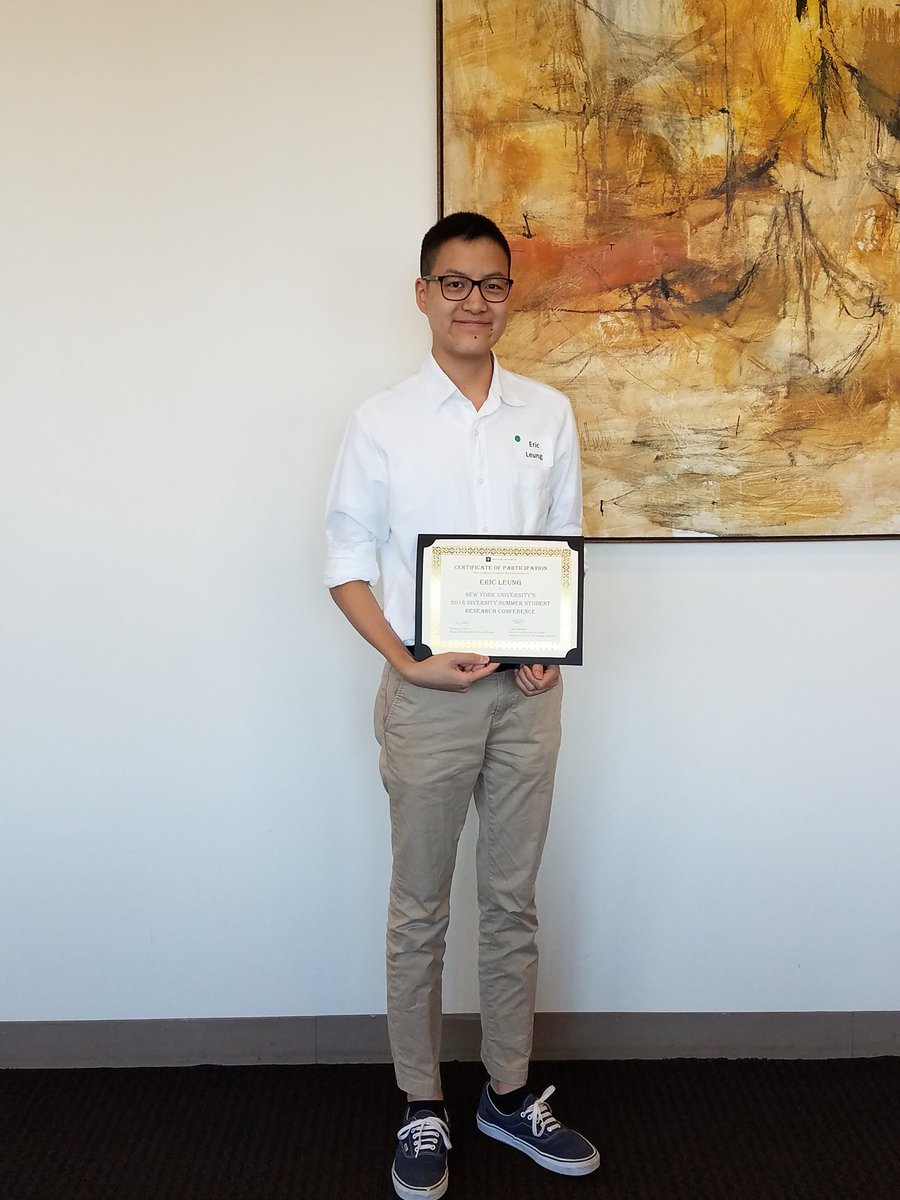 MontclareLabs's tweet photo. Congrats to @montclarelabs #undergrad Eric Leung for presenting at @nyuniversity’s Diversity Summer Student Research Program on his work on #biomaterials for #osteoarthritis! #summer #research #undergraduate #diversityinSTEM #instaNYU #nyuengineer #nyutandon https://t.co/MvzYrpTpJz