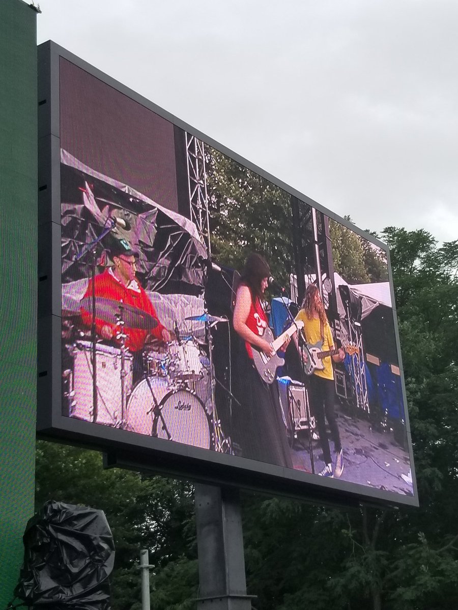 .<a href="/rlagomasino/">Ray Lagomasino</a>, <a href="/lucydacus/">Lucy Dacus</a> and <a href="/drgnkingDOM/">dominic angelella</a> on the jumbotron at <a href="/pitchforkfest/">Pitchfork Music Festival Chicago</a>!