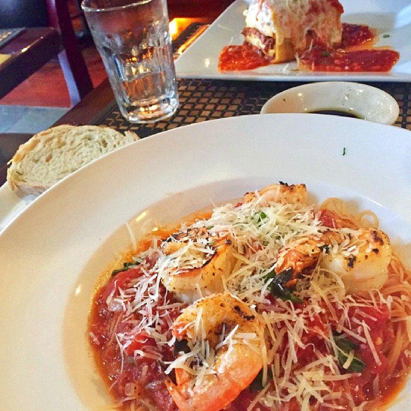 PiccoloDC's tweet photo. The weekend's finally here! Grab a friend, head to Ristorante Piccolo, and dig in! 
.
.
.
Reservations: 📞202-342-7414 🔗 https://t.co/YF9ohL18Ef
.
.
.
#yummy #mydccool #districteats #dcdining #dceats #topdcrestaurants #mygeorgetown #georgetowndc #friyay #friday #weekend https://t.co/yd1b2PSHCx