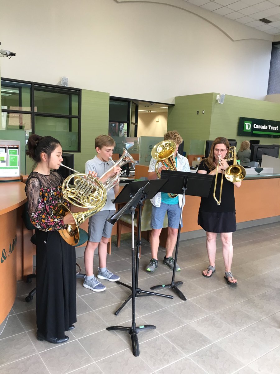 LeeBeeTD's tweet photo. Getting our groove on in Owen Sound thanks to the musicians from the Orchestra North Summer Program! #branchballroom ⁦@SusanTuohy⁩ ⁦@sharglover⁩ @TD_Markdale https://t.co/ju9NLkE4yS