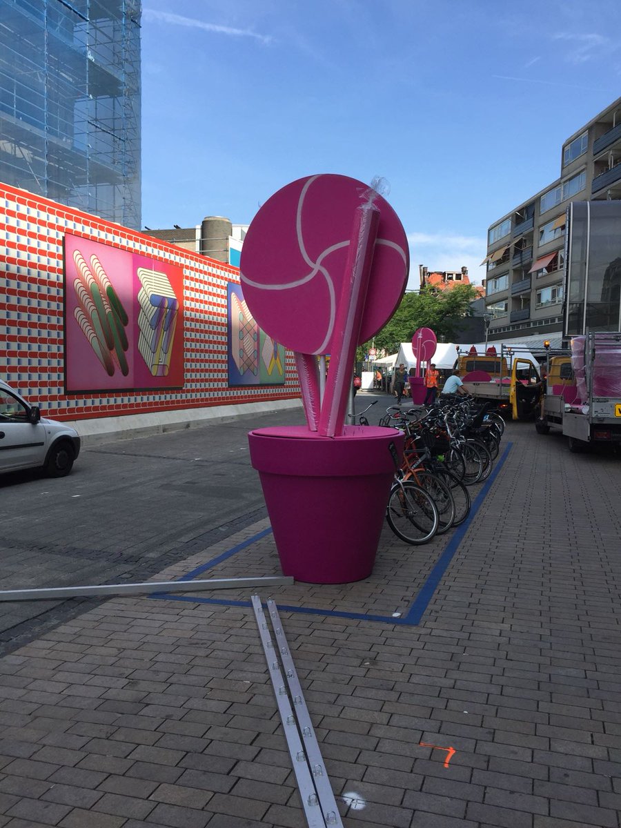 VevonBV's tweet photo. Wij zijn klaar voor de kermis! @gemeentetilburg #tilburgsekermis https://t.co/oGeHuxvYIX