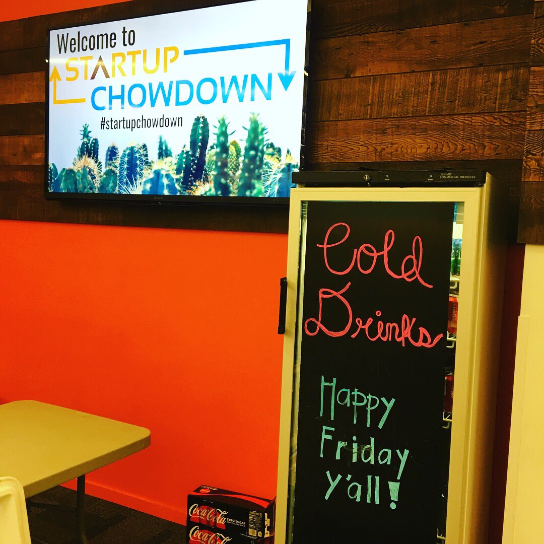 jackiedavissays's tweet photo. Dropping by @atltechvillage for lunch today it’s #StartupChowdown! -
#enigsu #atltechvillage #entrepreneurship #startups #BeNiceAndDreamBig #WorkHardPlayHard #startuplife #chooseATL #atlanta https://t.co/z1g6O7vyjX