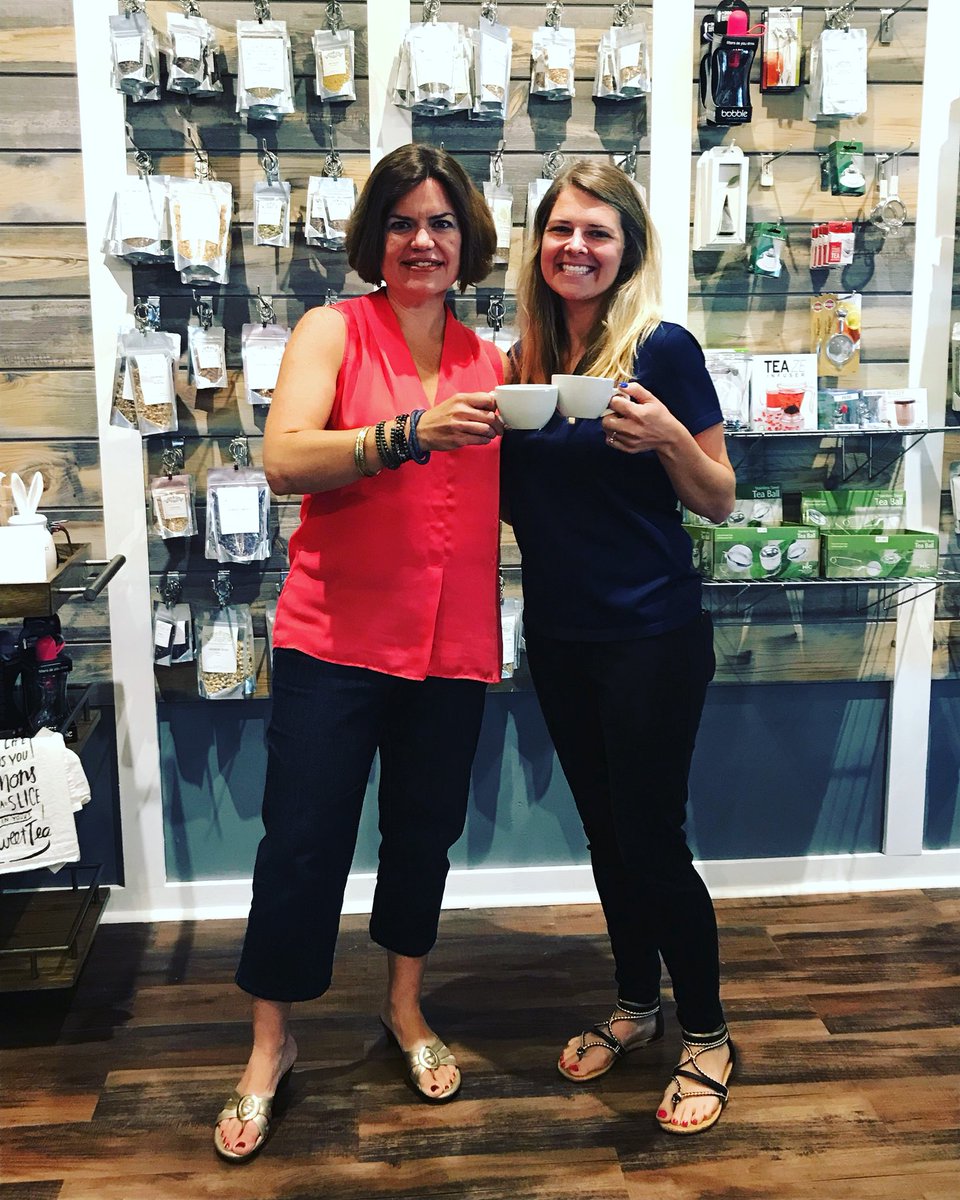 Great meeting for <a href="/nelsonstea/">Nelson's Tea</a> with @elizabethmaora at <a href="/hoitea_toitea/">HoiTea ToiTea</a>. Excited to work together! More great things to come! #teatime #hoiteatoitea #airbnb #localbusiness #womeninbusiness