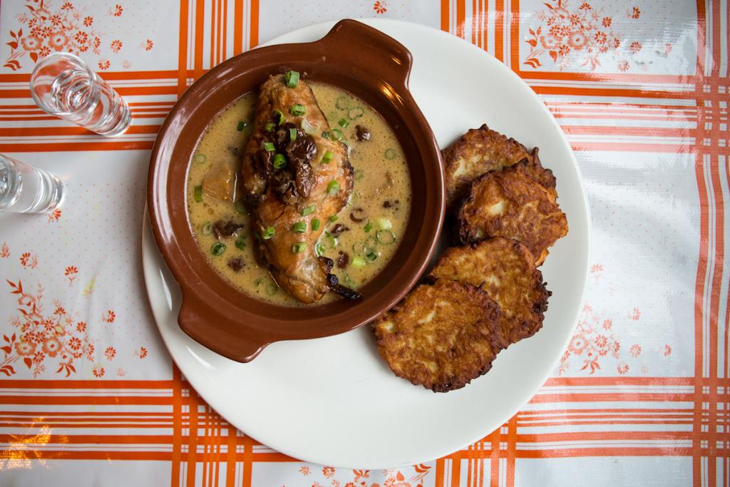 OpenTableCA's tweet image. Hop on over to @kachkapdx @BroadviewHotel @TheGwenChicago @DonettoATL + more for rabbit dishes we&apos;re #craving: bit.ly/2LwokJT #FridayFeeling