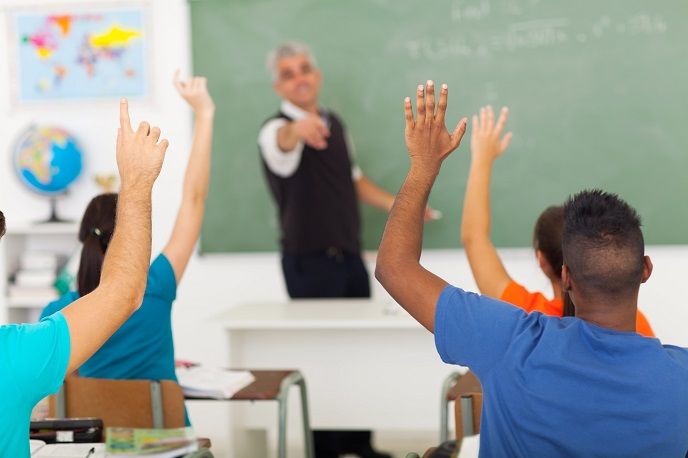 johnwetherbee's tweet photo. #Education in #Florida must be addressed. John will strive to end high-stakes testing and put teachers back in charge of their classrooms. College must become more affordable so students can graduate without overwhelming debt and high student loan payments. #FlaPol https://t.co/nluF5iExyR