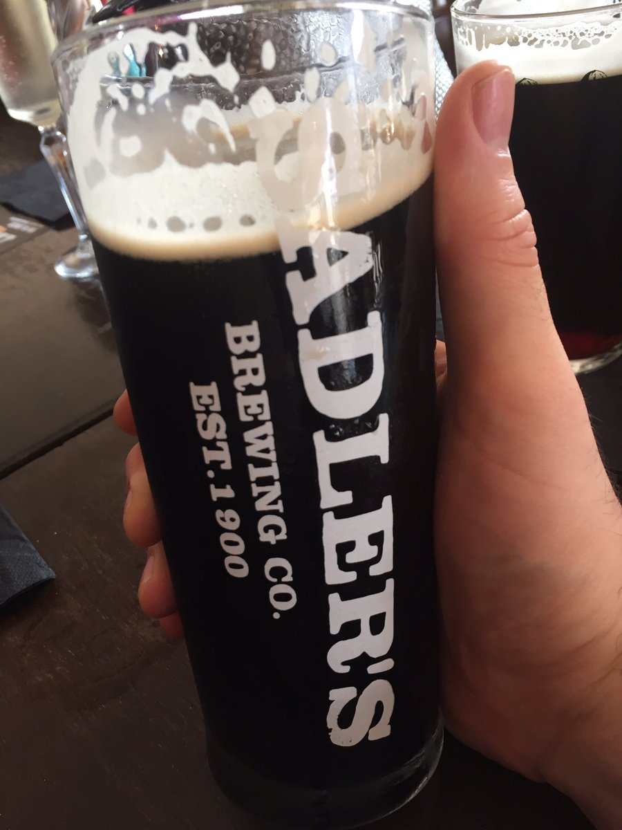 THAT is a man-sized beer! Having a <a href="/sadlersales/">HORNY SLUTS</a> at <a href="/Sadlersbrew/">Sadler's Brewhouse</a> Cheers!🍻🍺👍