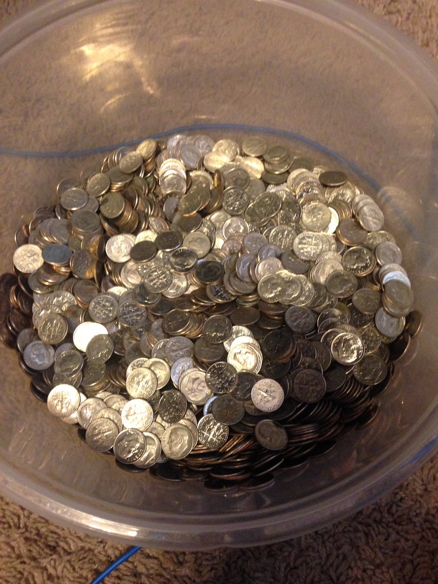 CoinHunter121's tweet photo. Skunked on the box of dimes. There is always next time! https://t.co/S6cammH0an