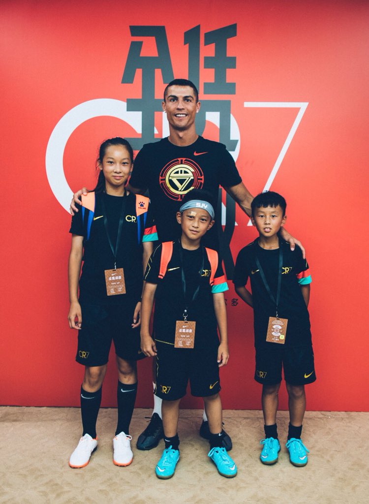 Cristiano's tweet image. Inspired by your passion for the game. Thank you China for another incredible experience! Always believe.

#NikeFootball #CR7 #CR7Tour