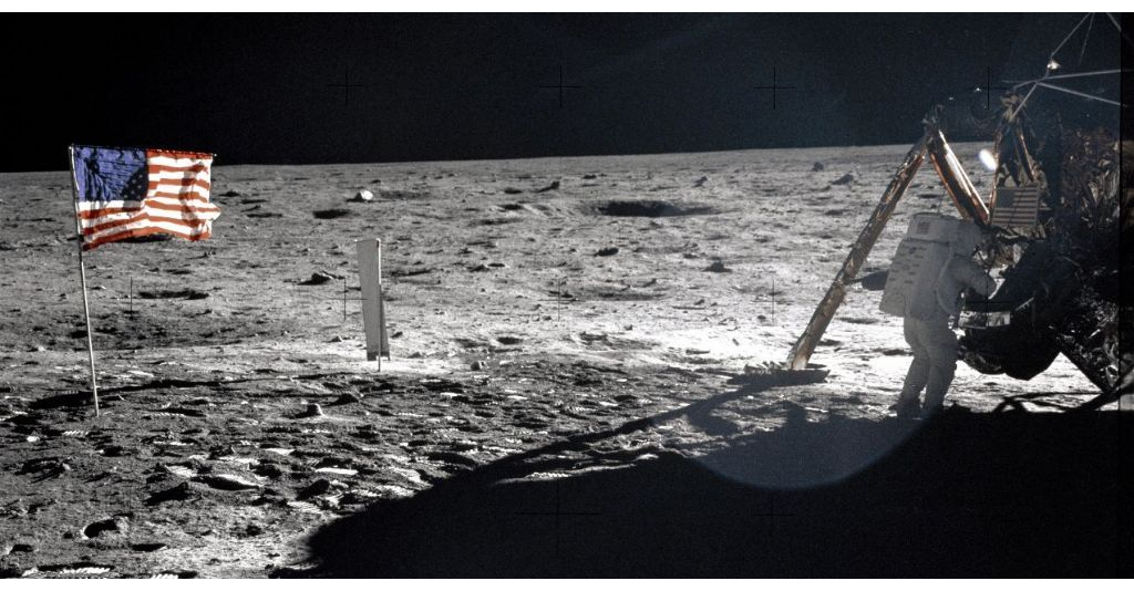 FlyResponsibly's tweet photo. In his youth, Neil Armstrong flew model airplanes &amp; this hobby inspired a love of aviation &amp; his career at NASA. Today's the 49th anniversary of his walk on the moon with Buzz Aldrin. #NationalMoonDay #Apollo11 #Drones4STEM #KnowBeforeYouFly @modelaircraft https://t.co/LP1KzrlERZ https://t.co/zGqV2nRWPt