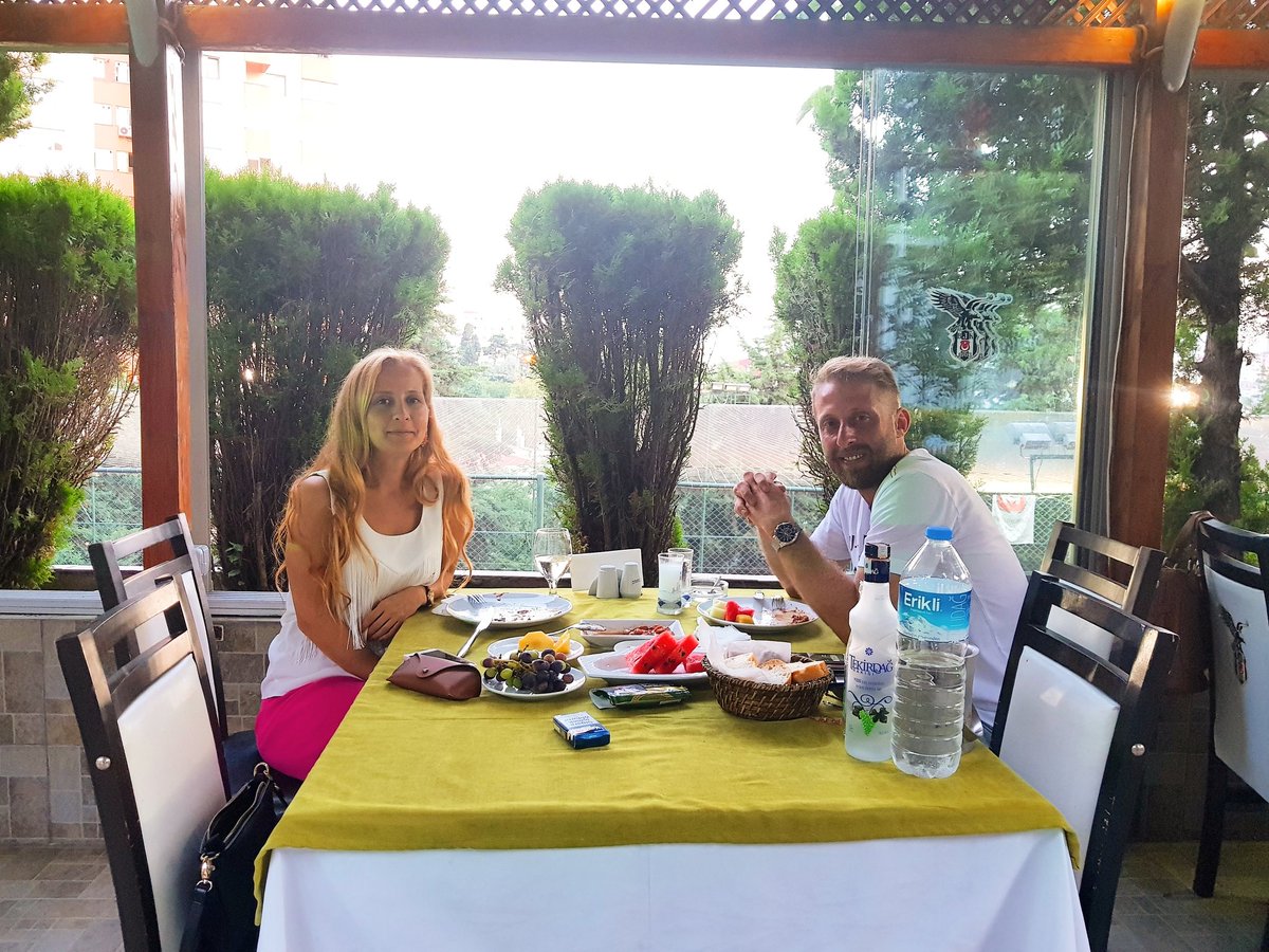 #kartalyuvası #kartalyuvasirestaurant #kartalyuvasıcafenargile #beşiktaş #dikilitaş #beşiktaşınçocukları #semtinçocukları #cometobeşiktaş #forzabeşiktaş #çarşı #bjkçarşı #halkıntakımı #engüzelbeşiktaşınçocuklarısever #beşiktaşburada #bjk #restaurant #cafe #nargile #kahvaltı