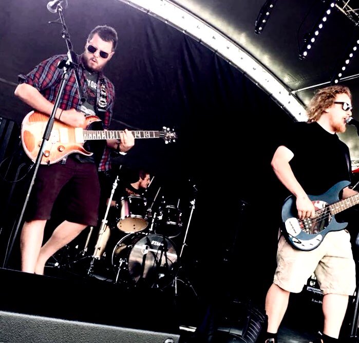 rogues_the's tweet photo. 2018 has been a blast so far. Autumn/Winter and 2019 dates coming in fast. A huge thanks for the love and support! 🎶🎸🎶🤘🤘 https://t.co/jnlYS7Uckc