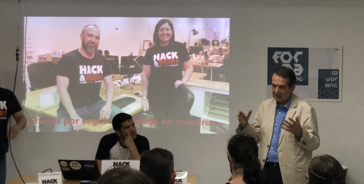 ramonsuarez_'s tweet photo. @hackandbeers 1er aniversario Vol. 5 #hbvigo π el Alcalde de Vigo @abelcaballero !! charla sobre #ciberseguridad π» en @formacoworking @coworkingal #hackandsweets #hackandkids #hackandgirls #cybersecurity @afernandesvigo @BPR_Vigo @ramonsuarez_ https://t.co/SGhqFAaYUL
