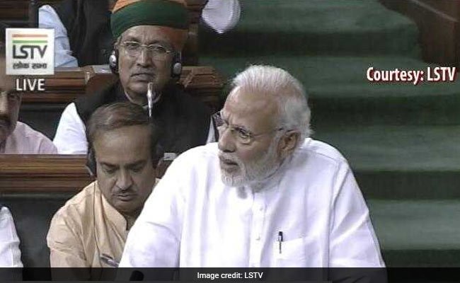 AhlawatMp's tweet image. मैं गरीब माँ का बेटा हूँ पिछड़ी जाति से आया हूँ हम कामदार है, आप नामदार हो, आपकी आंखों में आंख डालने की हिम्मत नही है : पीएम @narendramodi 
#NoConfidenceMotion 
#ModiTrustVote 
#IndiaTrustsModi