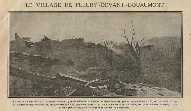 Le_Narratoire's tweet photo. [AMORCES D'HISTOIRES] ✍️
Le village de Fleury-devant-Douaumont, détruit pendant la 1ère Guerre Mondiale et figé dans le temps. 
https://t.co/0gsbwVe8Et https://t.co/OUb55ZSBff