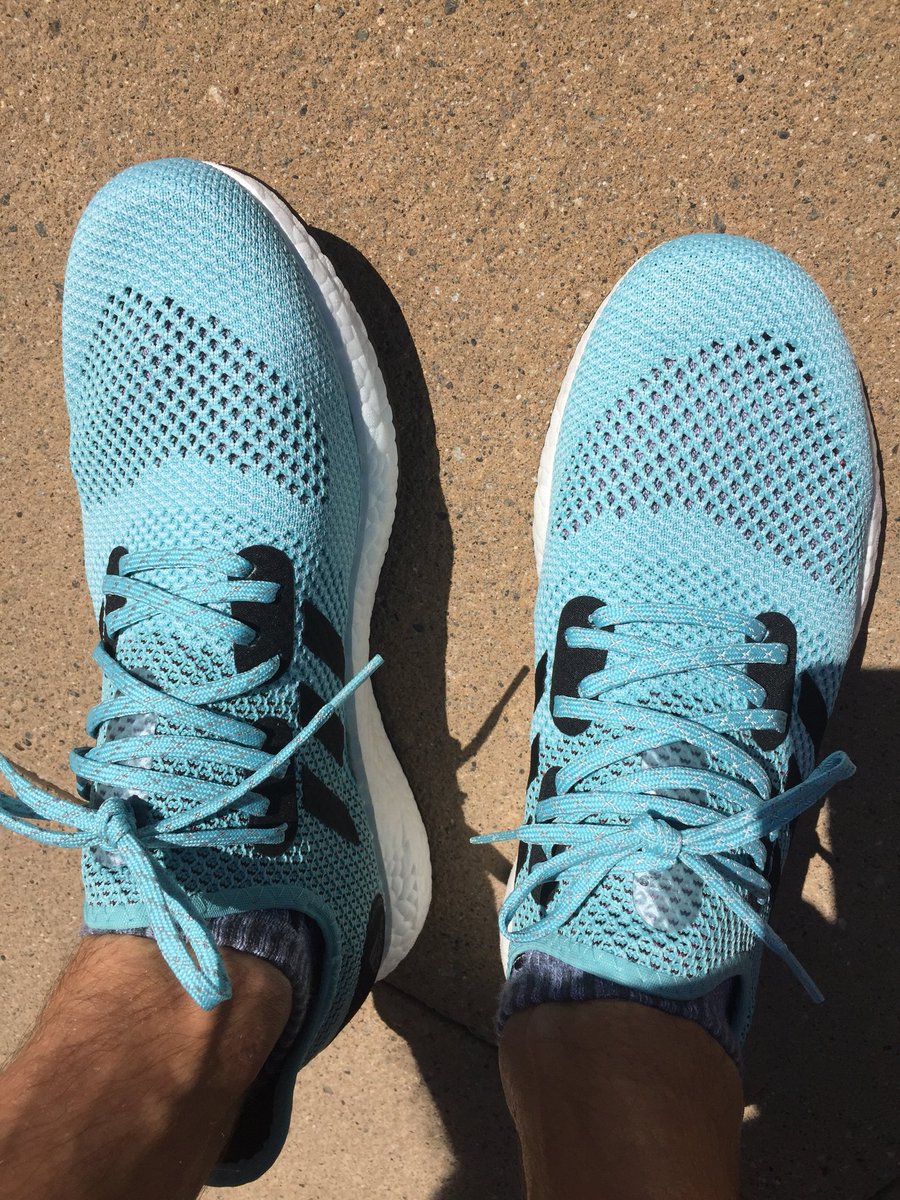 je_elrick's tweet photo. First time wear and they are super comfortable and ๐ฅ! #adidas #am4la #LoveBoost https://t.co/2tWbx0JYx1