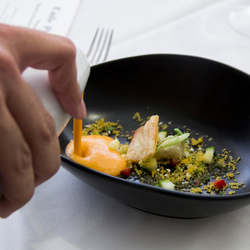 MDC_Culinary's tweet photo. Creativity, technique, knowledge and hands-on experience.
Apply at https://t.co/qo4OFoFdLG and join our team of future chefs. https://t.co/VTT0wp8lTZ