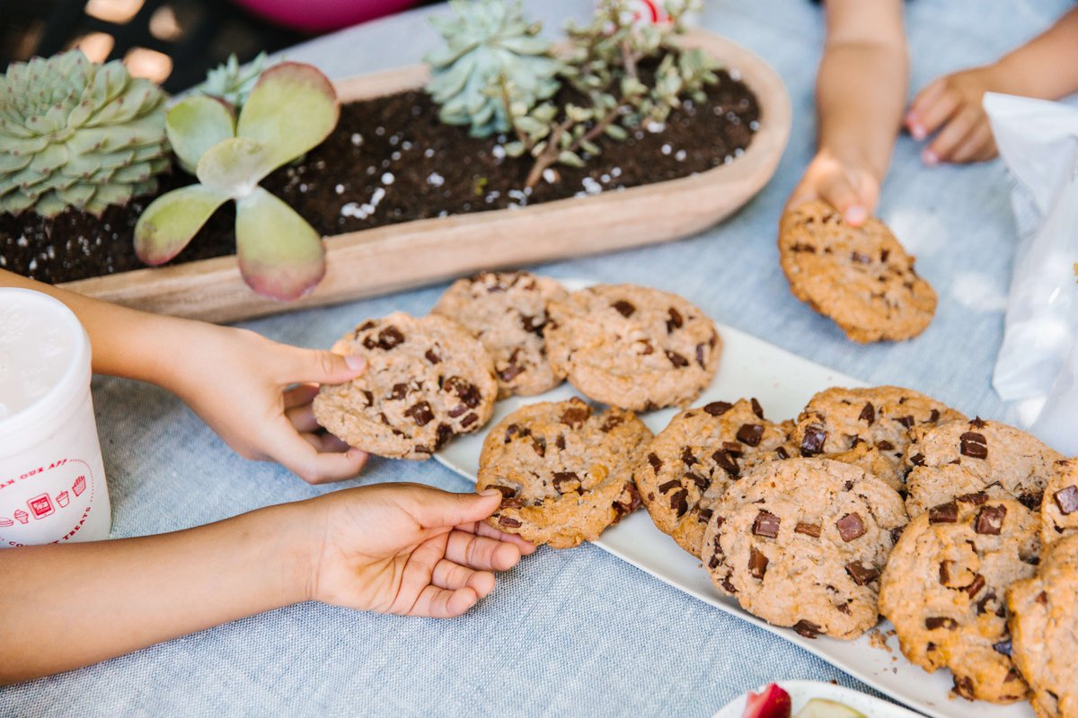 cfafireroad's tweet photo. Mmmm... Chocolate Chunk Cookies baked fresh every day! Stop by Chick-fil-A Fire Road and grab one today  😁 https://t.co/9gTM3nm5yu