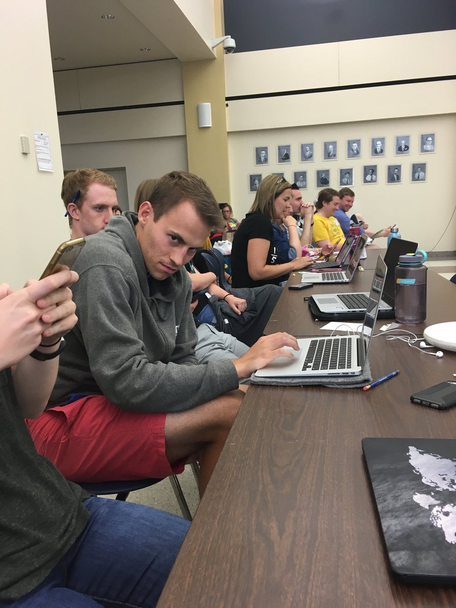 KaitlanManning's tweet photo. So engaged at #TMC18 @jonnystro https://t.co/rkKJvFveae