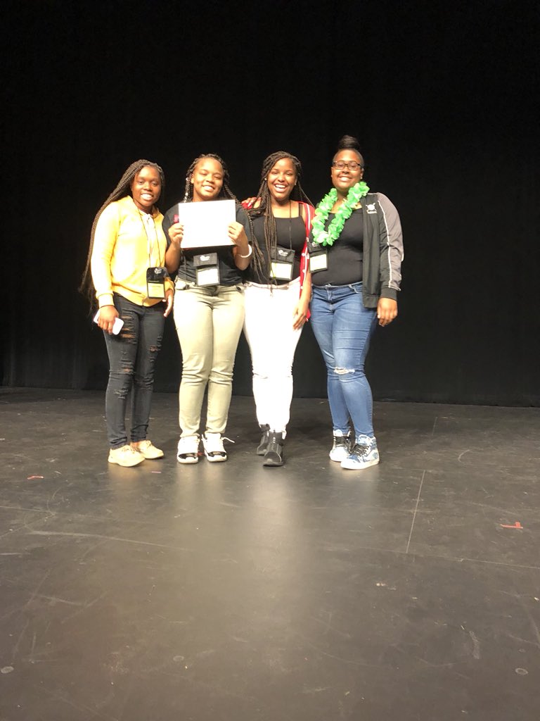 NNPSYouthDev's tweet photo. It’s official! All 4 @nnschools which competed at the YADAPP Conference were victorious! Congratulations to the winning team from An Achievable Dream HS, Jasmine, Makayla, Iyonna, Adeyjua, and sponsor Jacque Allen, on their $250 Mini-Grant win! #nnpsproud #YADAPP2018 @AADMHS https://t.co/TItfEMPfIy