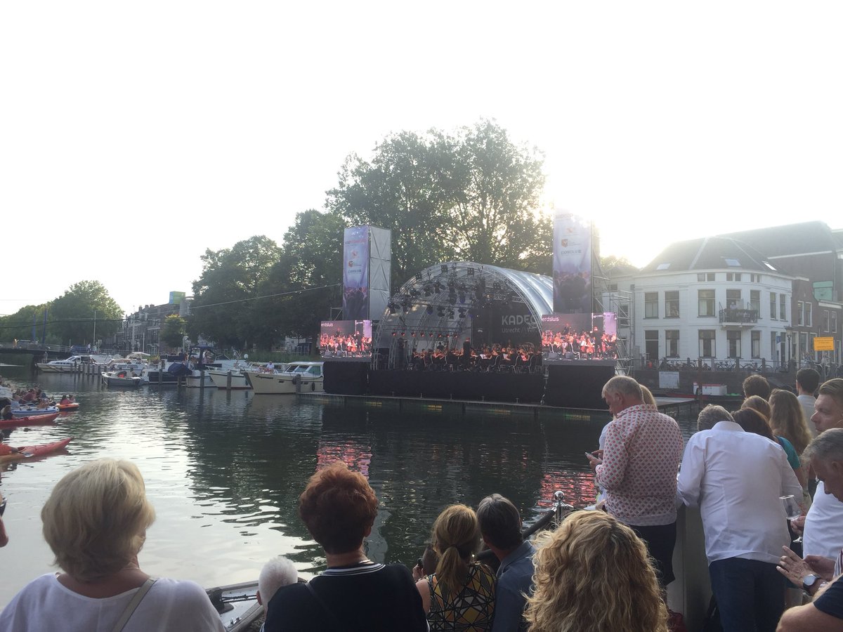 HorecaJS's tweet image. Magisch #kadeconcert #utrecht