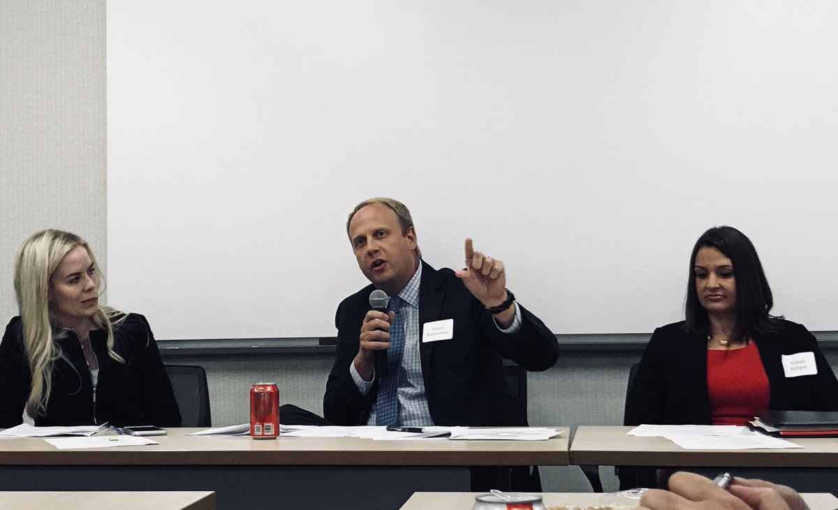 JimThomson01's tweet photo. Attended a great panel discussion on Opioid Abuse and the impact it has on our daily work life and the connection to Mental Health issues. Thanks for pushing the issue and educating us! #AgainstOpioidAbuse @AAOA_tweets @SPACC @AECOMBuildPlace @AECOM https://t.co/580diQFV1B