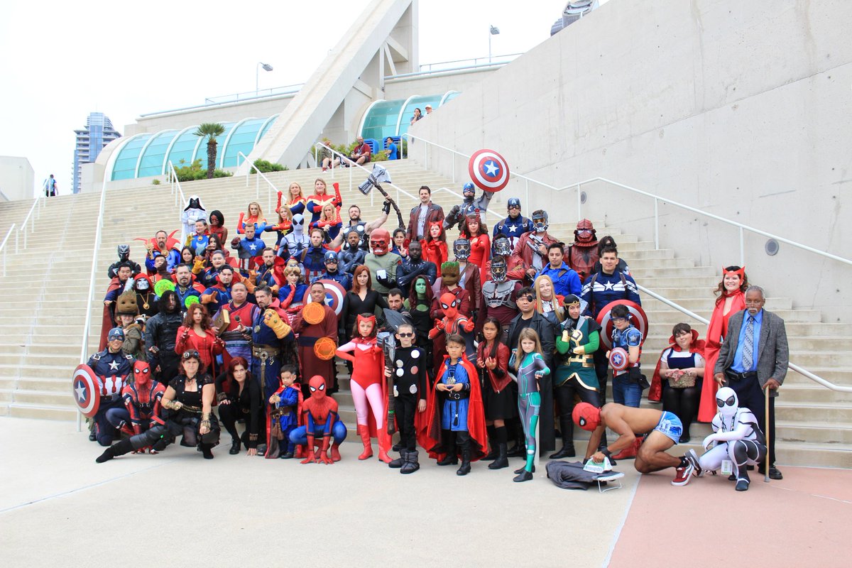 alexdsntcosplay's tweet photo. Heading to the #starwars gathering, have a shot from the earlier #Marvel shoot!
#sdcc #pulpculthq #confunk #conlife #cosplayer #cosplay #instagood #convention #avengers #antman #wasp #guardians #Spiderman #GuardiansOfTheGalaxy #sdcc2018 #mcu https://t.co/McwCL5V8Je