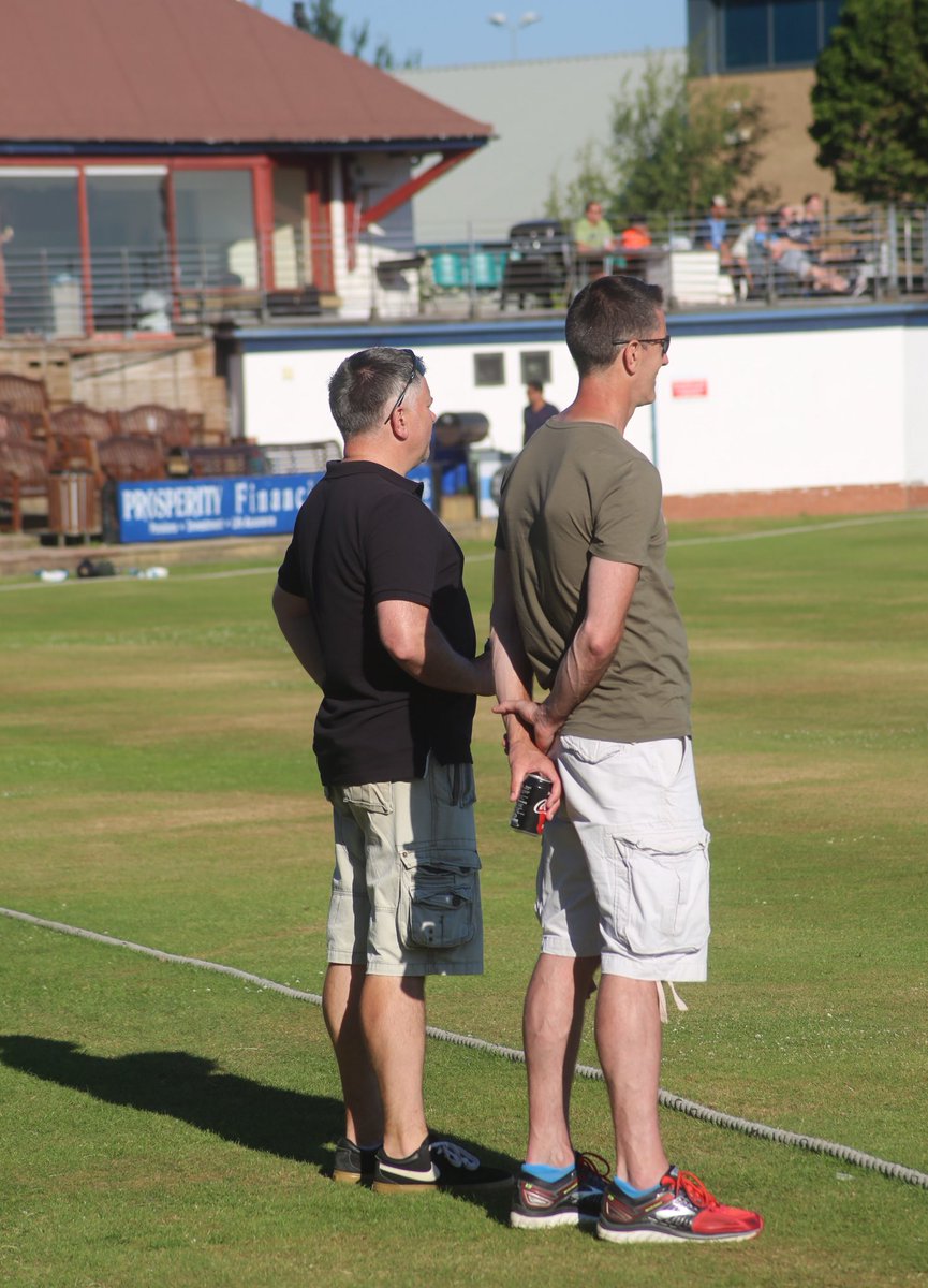 ScottyCricket's tweet photo. #SaltireLegend @willison_greig with #ColinMitchell spectating at #Titwood @DaleCricket @CricketScotland https://t.co/b3KfzhOuqn