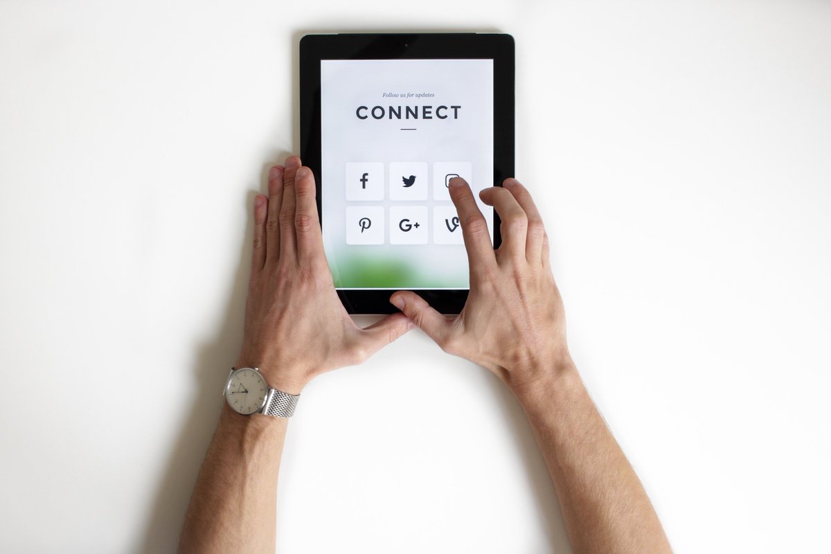 Capzool's tweet photo. Always make sure your approach to each social media platform is different. What works for you on #Twitter may not work for you on other sites! 
#socialmediatips #onlinemarketing #marketingtips https://t.co/RPTttieDyK