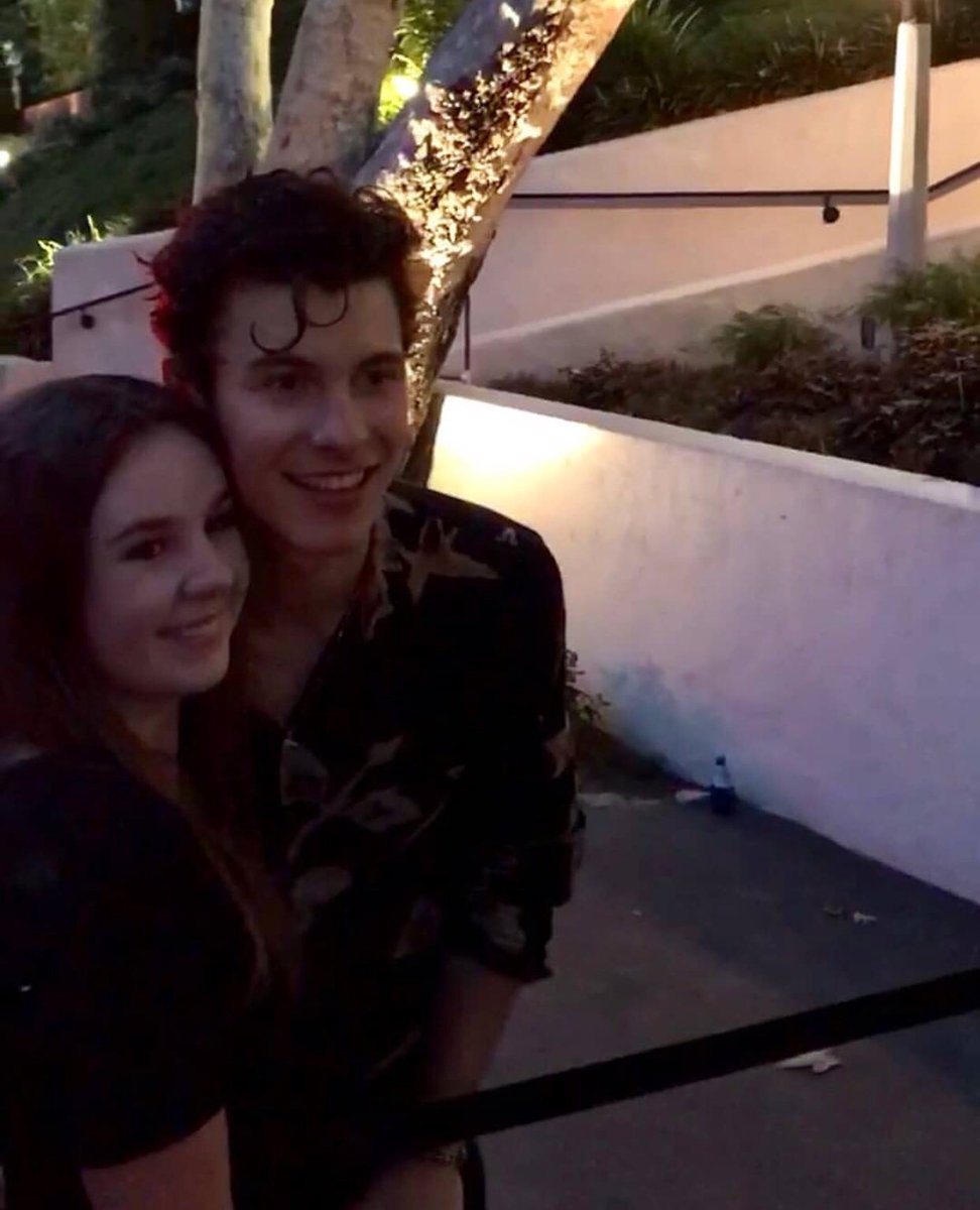 ShawnMendessArg's tweet photo. 📸 | Shawn con fans ayer! https://t.co/xQd1I6wMB2