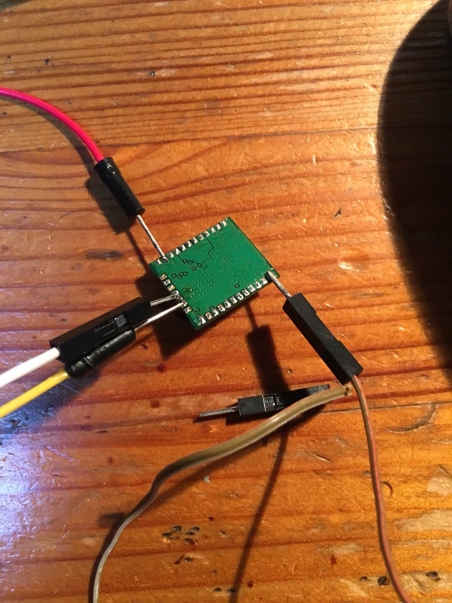 disk_91's tweet photo. Debugging time #Wisol @sigfox ! https://t.co/uj2Fgk5YGT